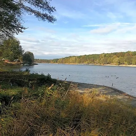 Letniskowy Nad Jeziorem