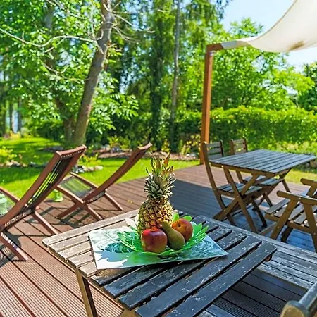 Letniskowy Nad Jeziorem Łąck