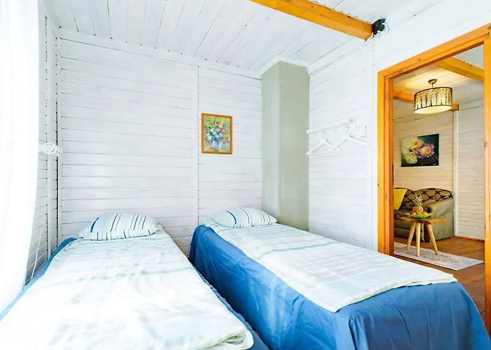 Letniskowy Nad Jeziorem Łąck