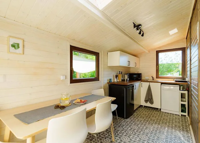 Letniskowy Nad Jeziorem