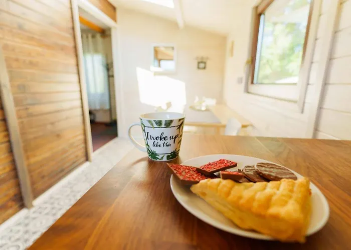 Letniskowy Nad Jeziorem * Łąck